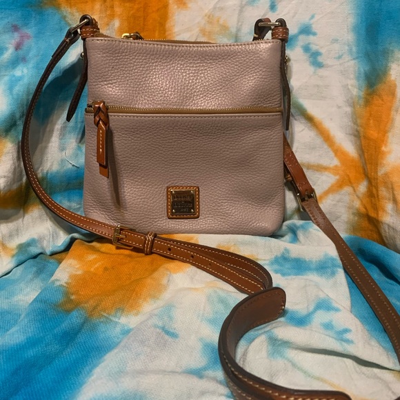 Dooney & Bourke Handbags - Dooney&Bourke letter carrier pebble grain